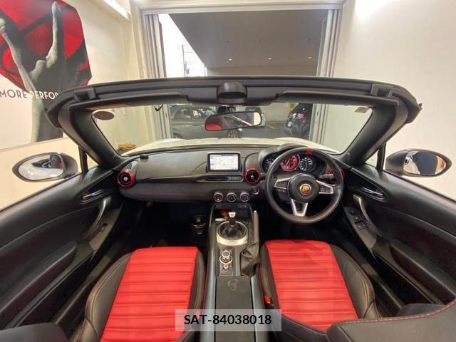 Abarth 124 Spider 2019-06 8360626-1