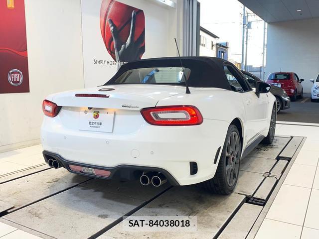 Abarth 124 Spider 2019-06 8360626-2