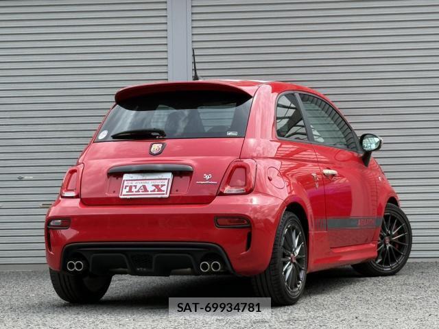 Abarth 595 2022-02 8360942-1
