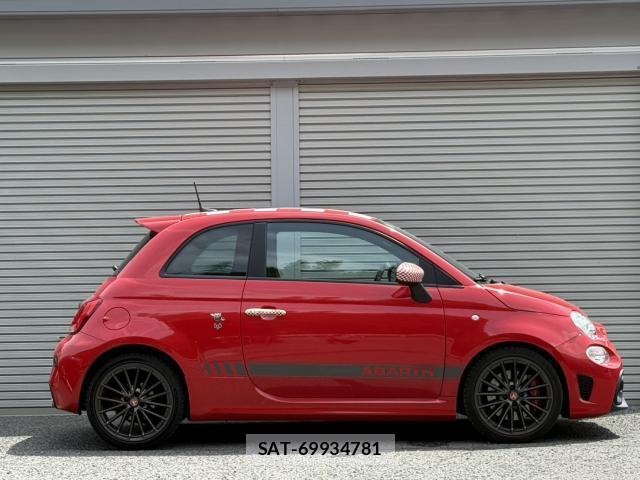 Abarth 595 2022-02 8360942-13