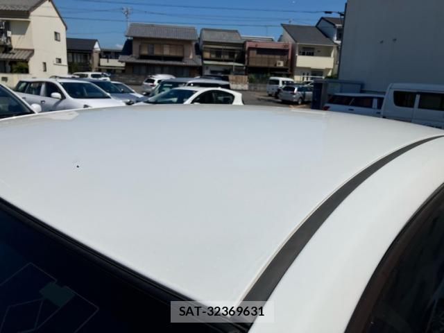 Toyota ALLION 2016-04 8361684-13