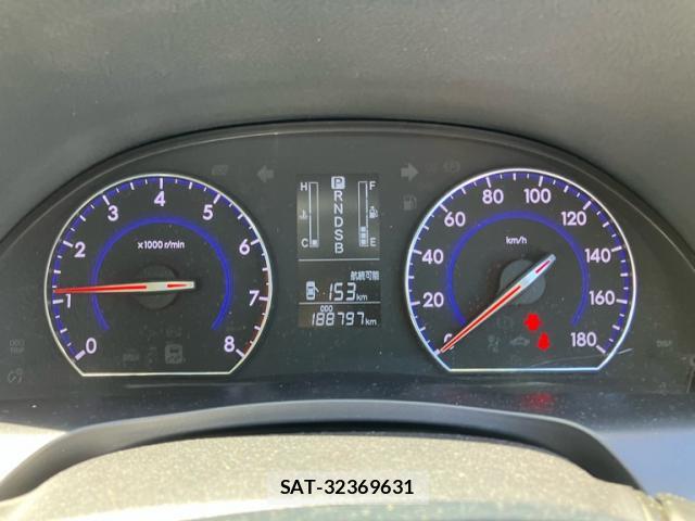 Toyota ALLION 2016-04 8361684-18