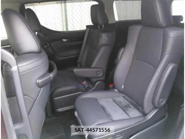 Toyota ALPHARD HYBRID 2021-07 8361964-4