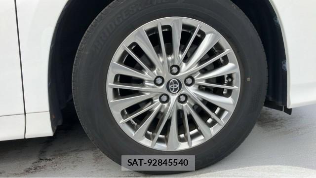 Toyota ALPHARD HYBRID 2018-11 8362200-8