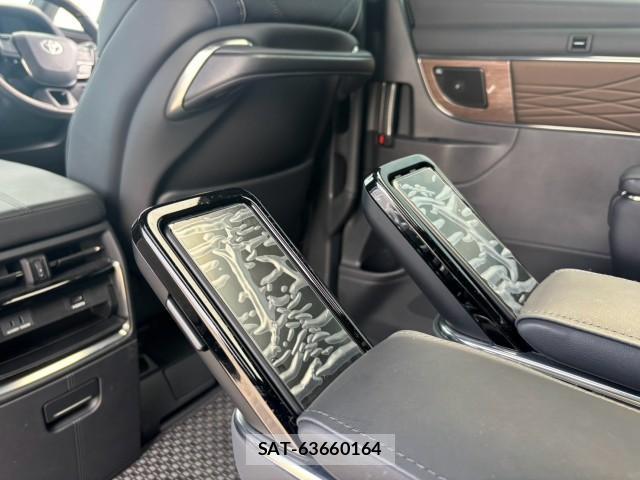 Toyota ALPHARD HYBRID 2025-04 8362700-10