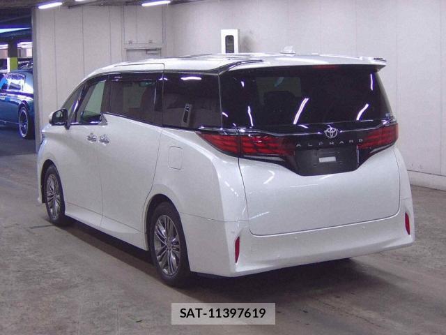 Toyota ALPHARD 2024-02 8360713-1