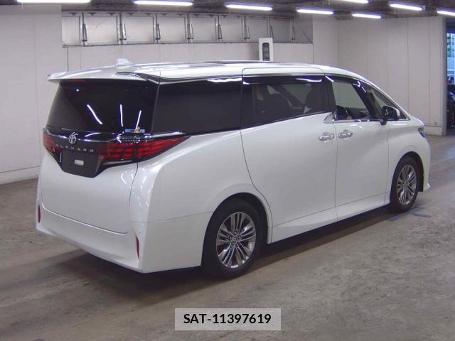 Toyota ALPHARD 2024-02 8360713-4