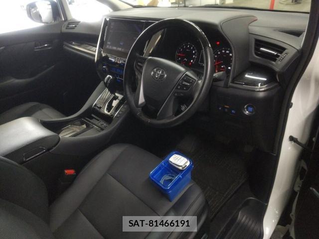 Toyota ALPHARD 2023-03 8360741-2