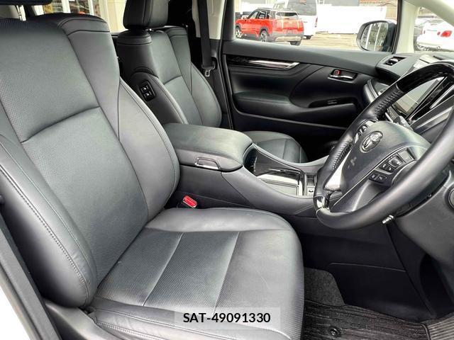 Toyota ALPHARD 2022-09 8360933-13