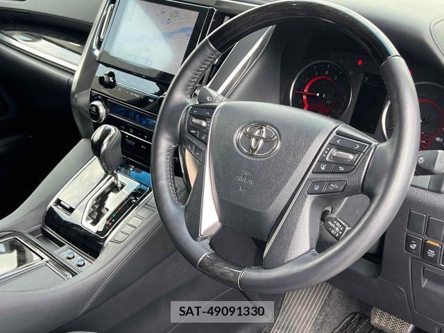 Toyota ALPHARD 2022-09 8360933-15