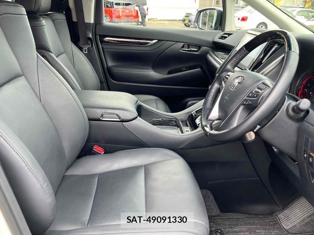 Toyota ALPHARD 2022-09 8360933-3