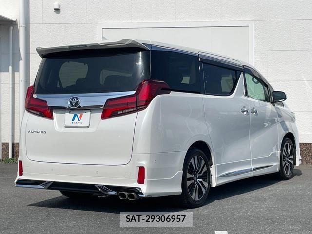 Toyota ALPHARD 2020-07 8361073-19