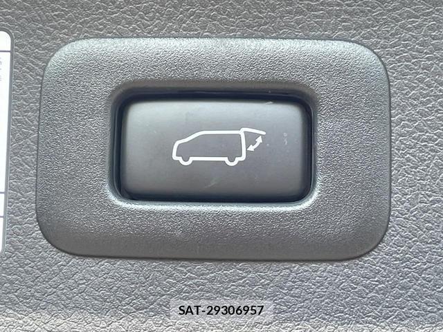 Toyota ALPHARD 2020-07 8361073-9