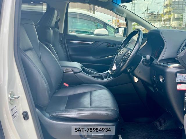 Toyota ALPHARD 2018-04 8361077-10