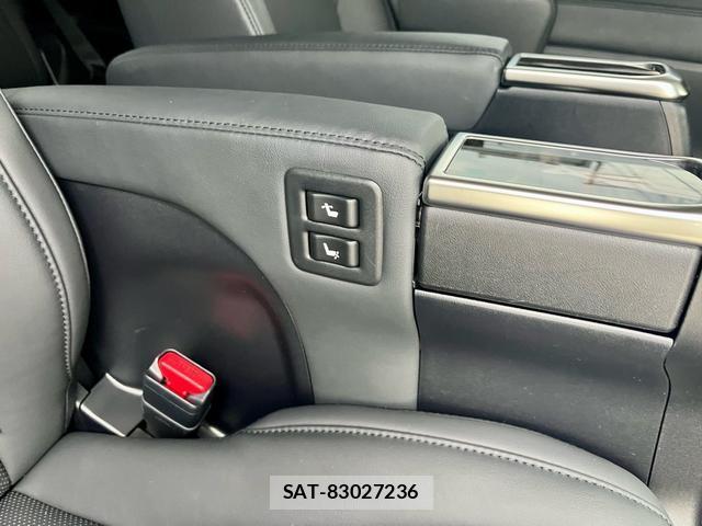 Toyota ALPHARD 2020-09 8361079-13