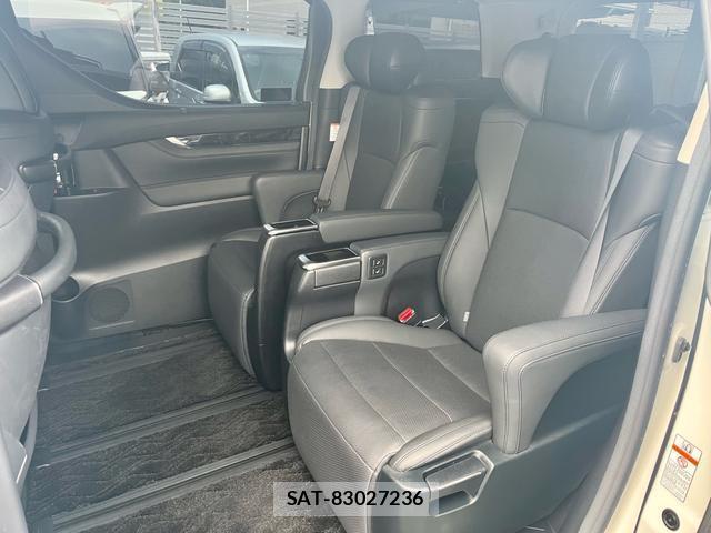 Toyota ALPHARD 2020-09 8361079-18