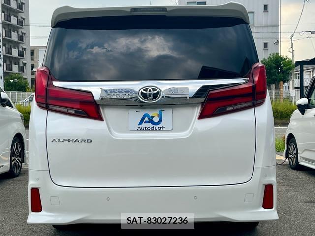 Toyota ALPHARD 2020-09 8361079-3