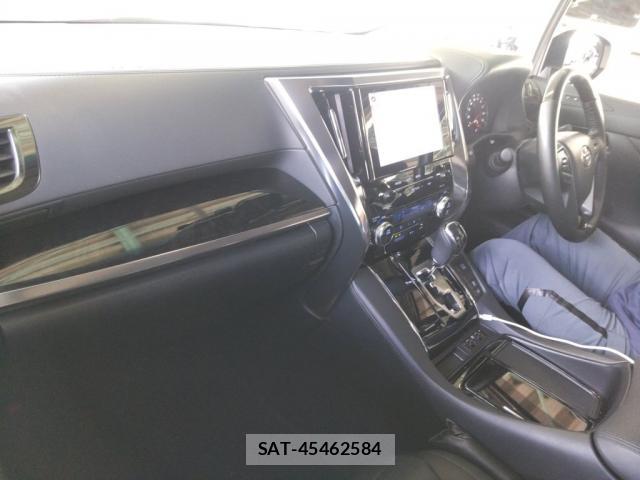 Toyota ALPHARD 2022-09 8361406-2