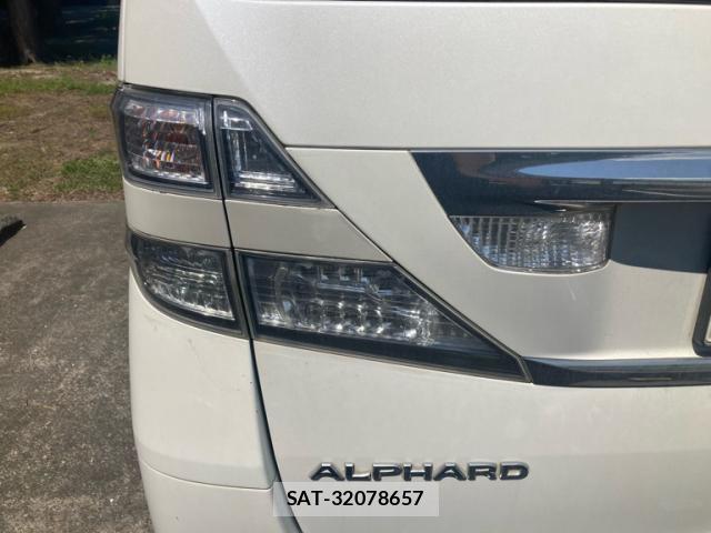 Toyota ALPHARD 2009-03 8361712-10