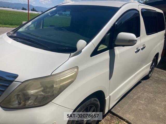 Toyota ALPHARD 2009-03 8361712-2