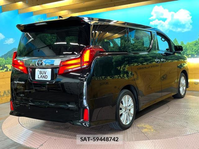 Toyota ALPHARD 2020-02 8361923-17
