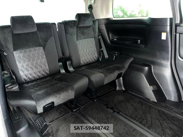 Toyota ALPHARD 2020-02 8361923-9