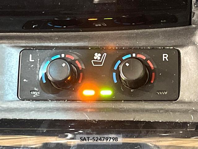Toyota ALPHARD 2020-07 8362053-5