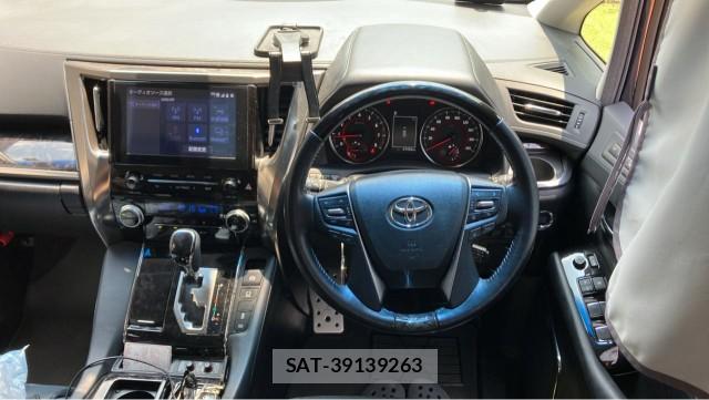 Toyota ALPHARD 2021-06 8362196-16
