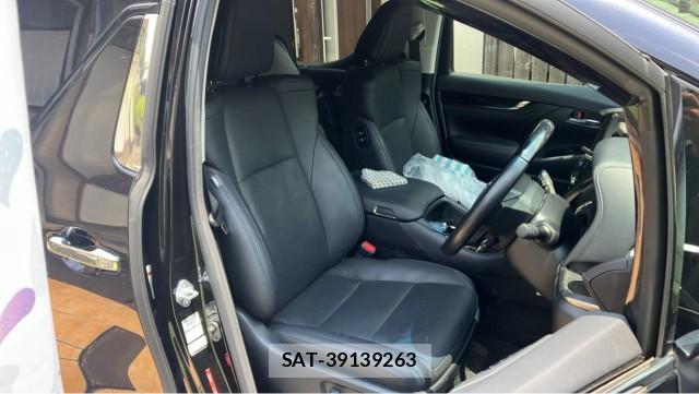 Toyota ALPHARD 2021-06 8362196-5