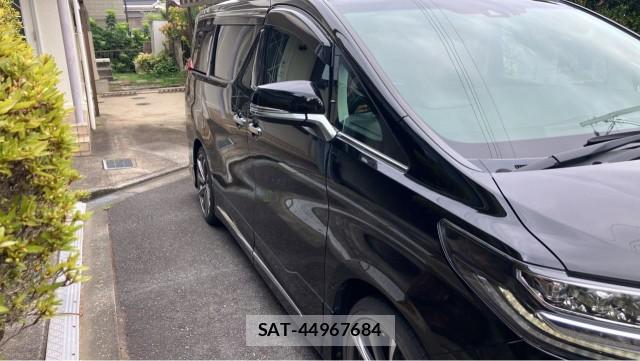 Toyota ALPHARD 2018-07 8362207-3