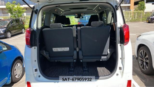 Toyota ALPHARD 2021-04 8362220-17