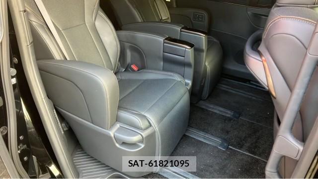 Toyota ALPHARD 2025-06 8362269-6