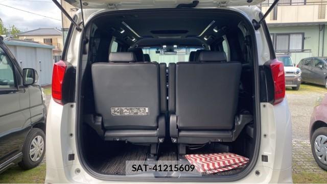 Toyota ALPHARD 2021-09 8362299-17