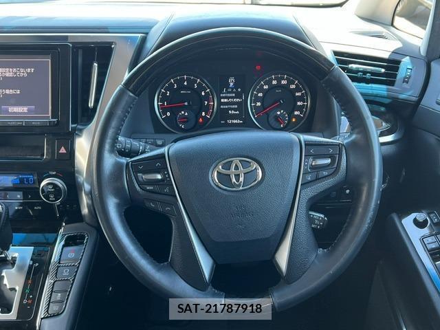 Toyota ALPHARD 2015-03 8362665-11