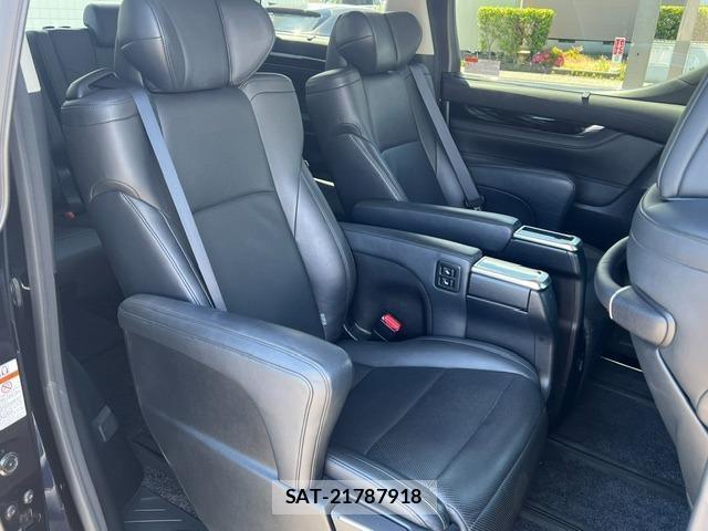 Toyota ALPHARD 2015-03 8362665-3