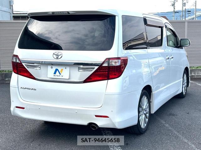 Toyota ALPHARD 2012-06 8362755-17