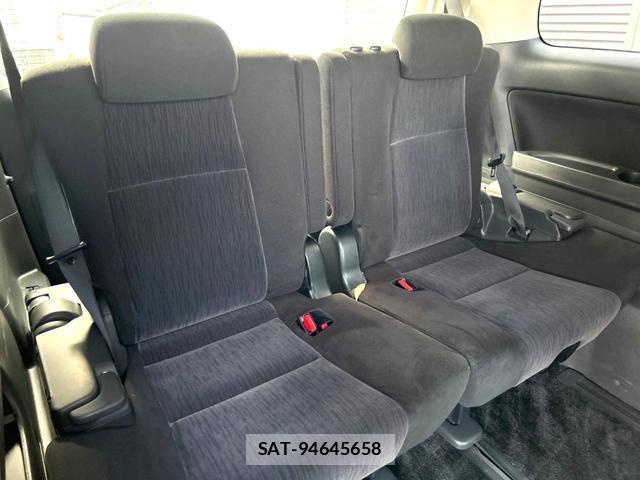 Toyota ALPHARD 2012-06 8362755-9