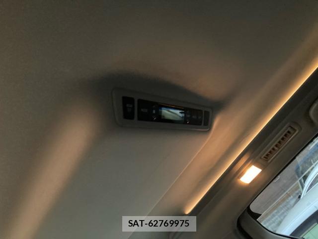 Toyota ALPHARD 2009-07 8362846-11