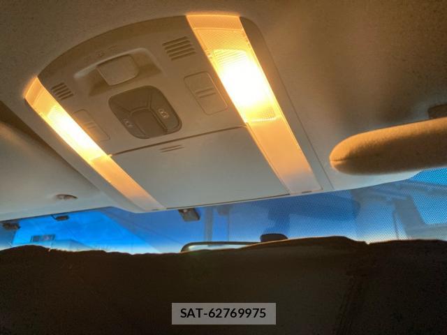 Toyota ALPHARD 2009-07 8362846-19
