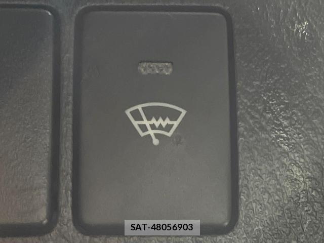 Toyota ALPHARD 2021-06 8363191-7