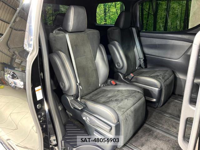 Toyota ALPHARD 2021-06 8363191-9