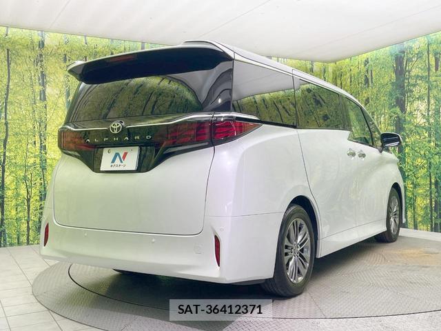 Toyota ALPHARD 2024-03 8363317-17