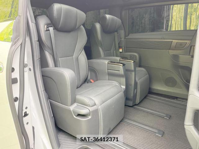 Toyota ALPHARD 2024-03 8363317-8
