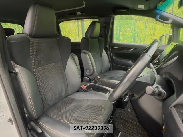 Toyota ALPHARD 2021-04 8363559-7