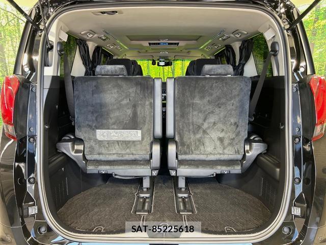 Toyota ALPHARD 2017-07 8363596-11