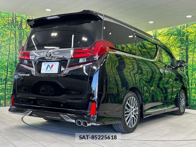 Toyota ALPHARD 2017-07 8363596-17