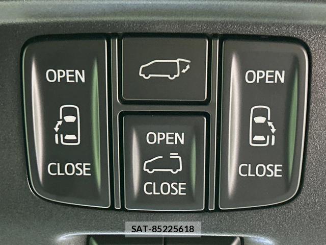 Toyota ALPHARD 2017-07 8363596-6