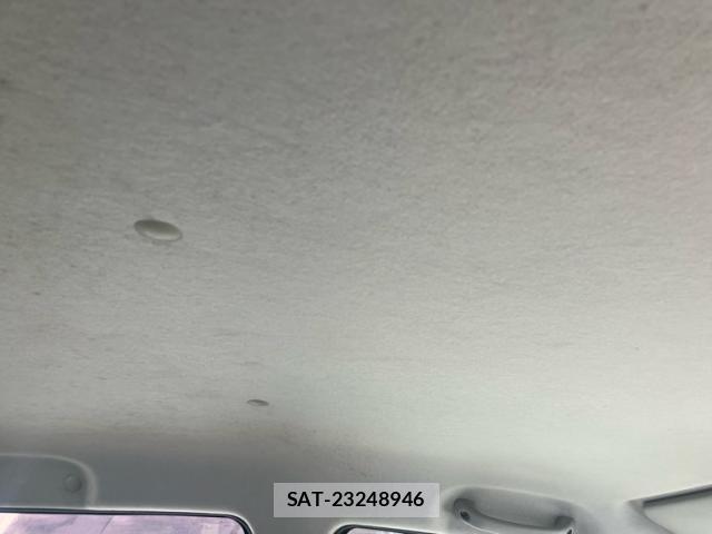 Suzuki ALTO 2015-02 8361674-11
