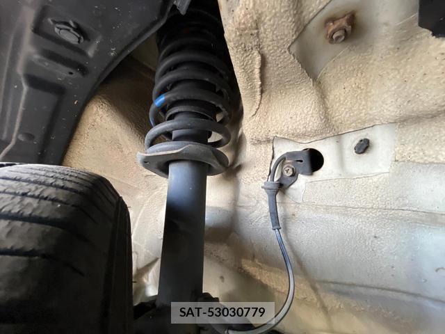 Suzuki LAPIN 2011-06 8363074-19