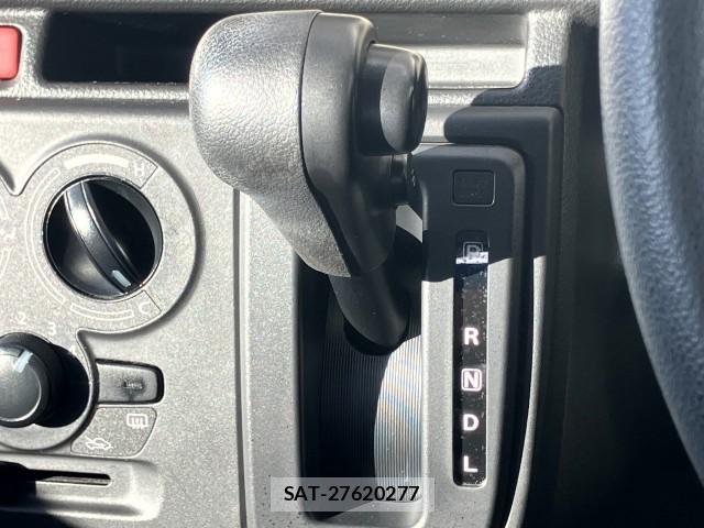 Suzuki ALTO 2019-07 8363061-12